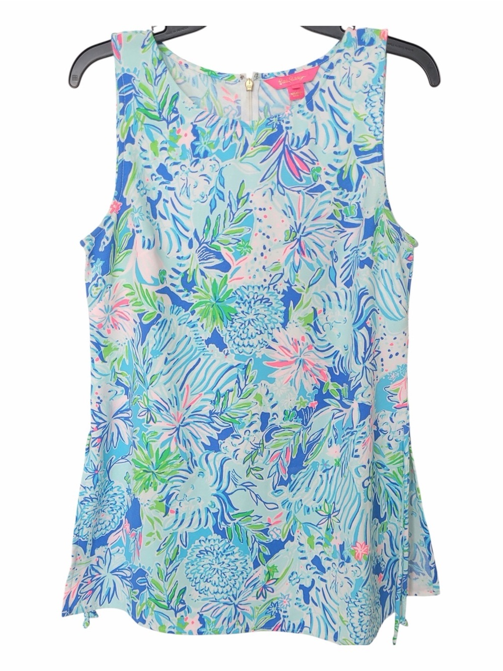 ✅NWT Lilly Pulitzer Aqua Floral Sleeveless Shell with Pink & Green Accents Sam